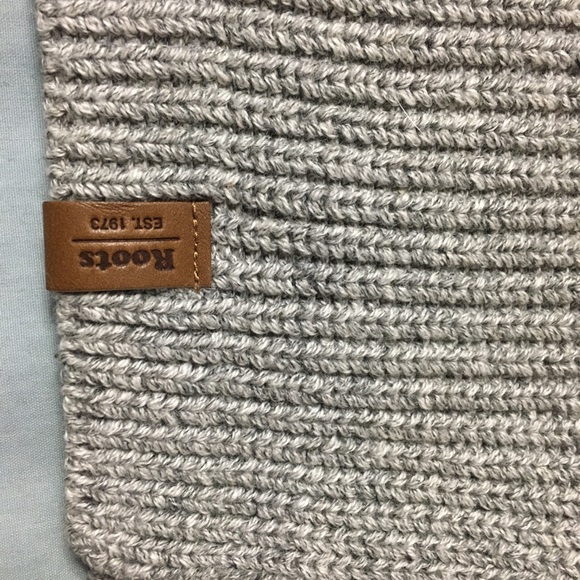 Women’s knitted pullover -Roots - Picture 3 of 5